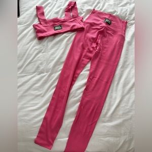 Daily Drills pink workout set